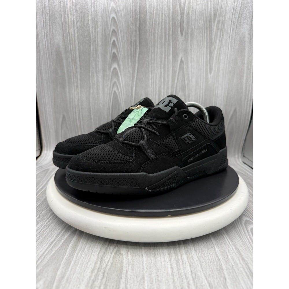 DC Construct Mens Size 9.5 Triple Black Suede Skateboard Shoes Skater Sneakers